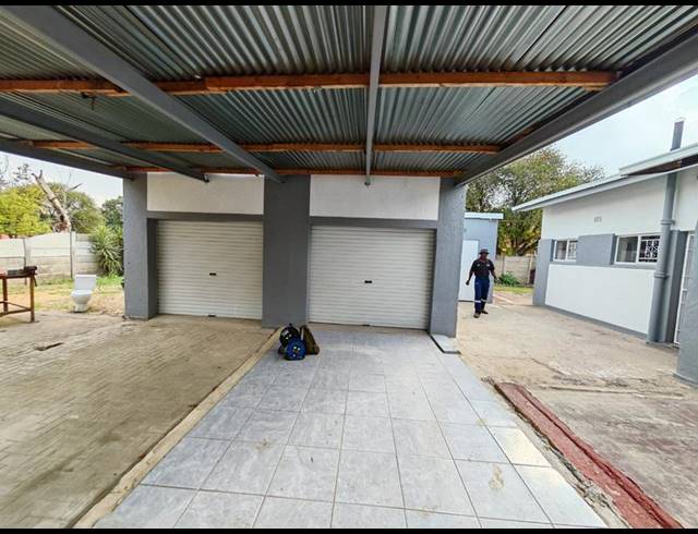 3 BEDROOM HOUSE FOR SALE IN VANDERBIJLPARK SW 1